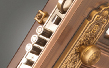 �۳�ʹ�õĺ��A�����ư����p�^�i��